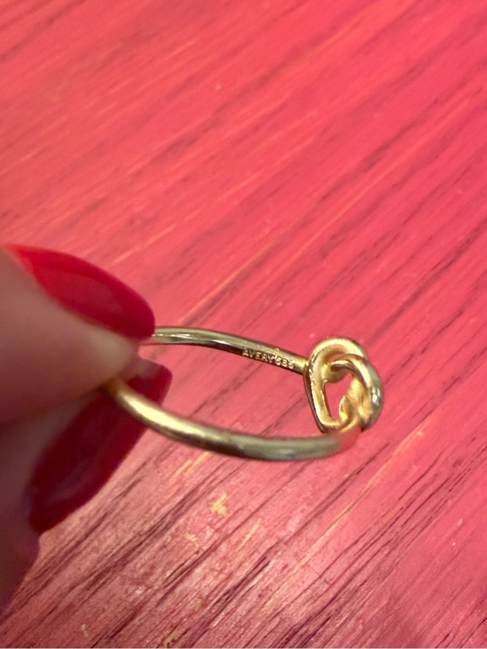 James Avery Delicate Heart Ring Gold - Picture 4 of 4